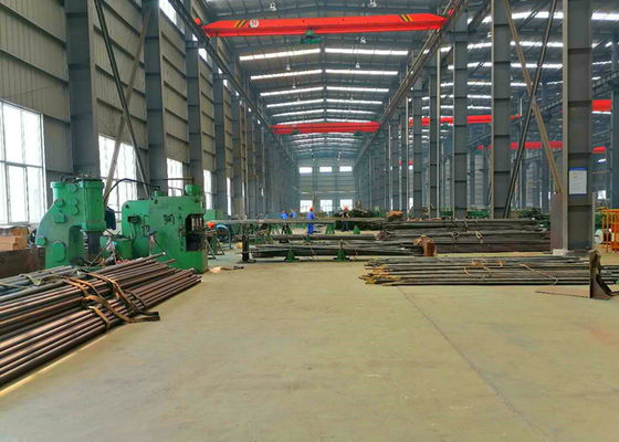 Schwarzes Ba 4" Malerei-legierter Stahl-nahtloses Rohr Astm A335 P11 P22 P5 P9 Sch120*11.6m