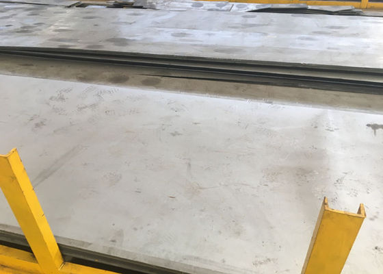 Kaltgewalzte warm gewalzte legierter Stahl-Blatt-Schwarz-Oberfläche Grinded maschinell bearbeitet für Schiff