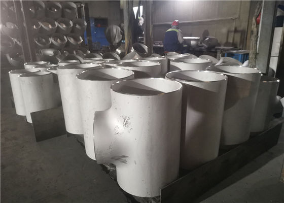 Nahtloser Kolben TP304 schweißte lackiertes 110mm gleiches T-Stück Fitting