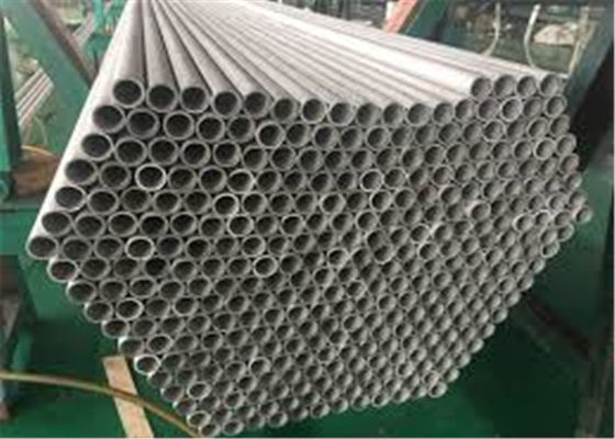 Kohlenstoff-nahtloses Stahlrohr ASTM SA192 GR P11 	Warm gewalzt